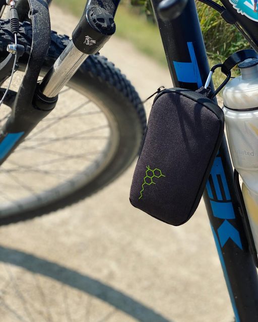 CANNY Pocket - Smell Proof Bag - Vape Stash Container